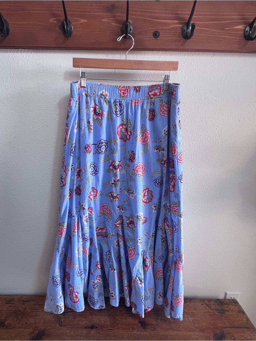 LOFT Blue Floral Maxi Skirt - Picture 5 of 9